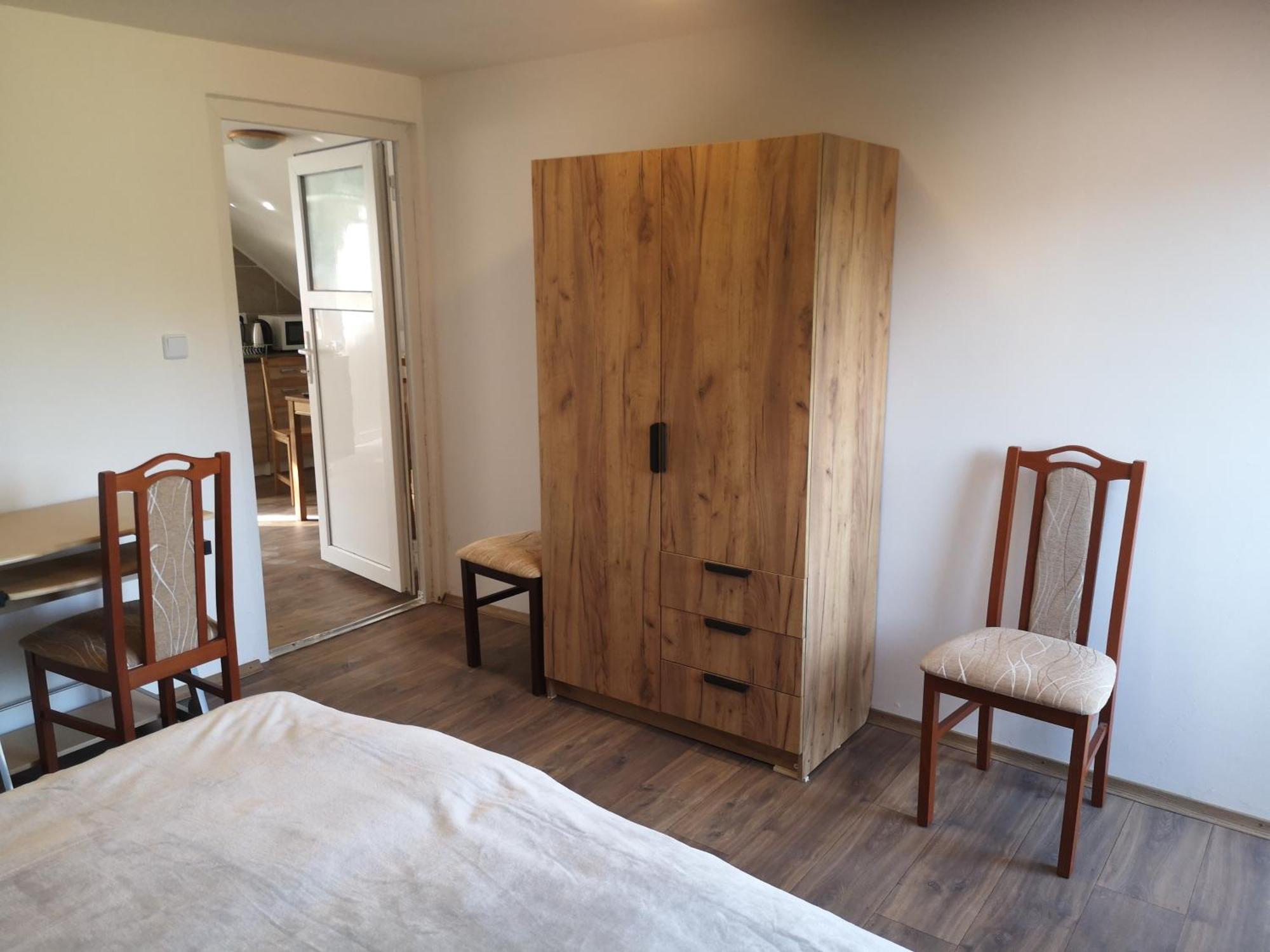 Small House In 첼레 외부 사진